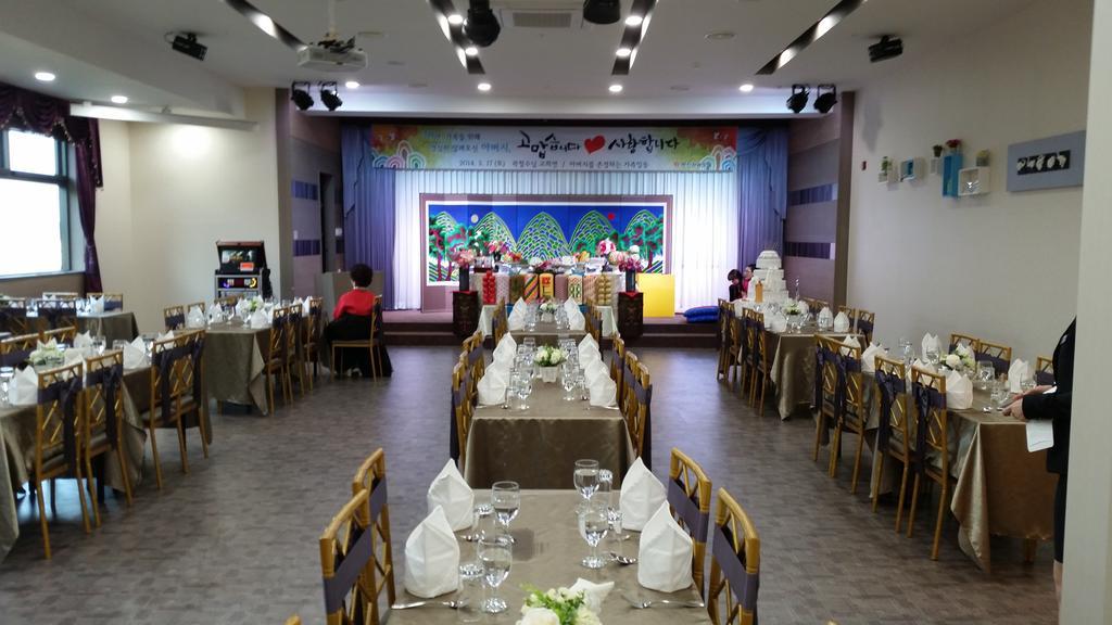 Hyunjin Tourist Hotel Tonghae Luaran gambar