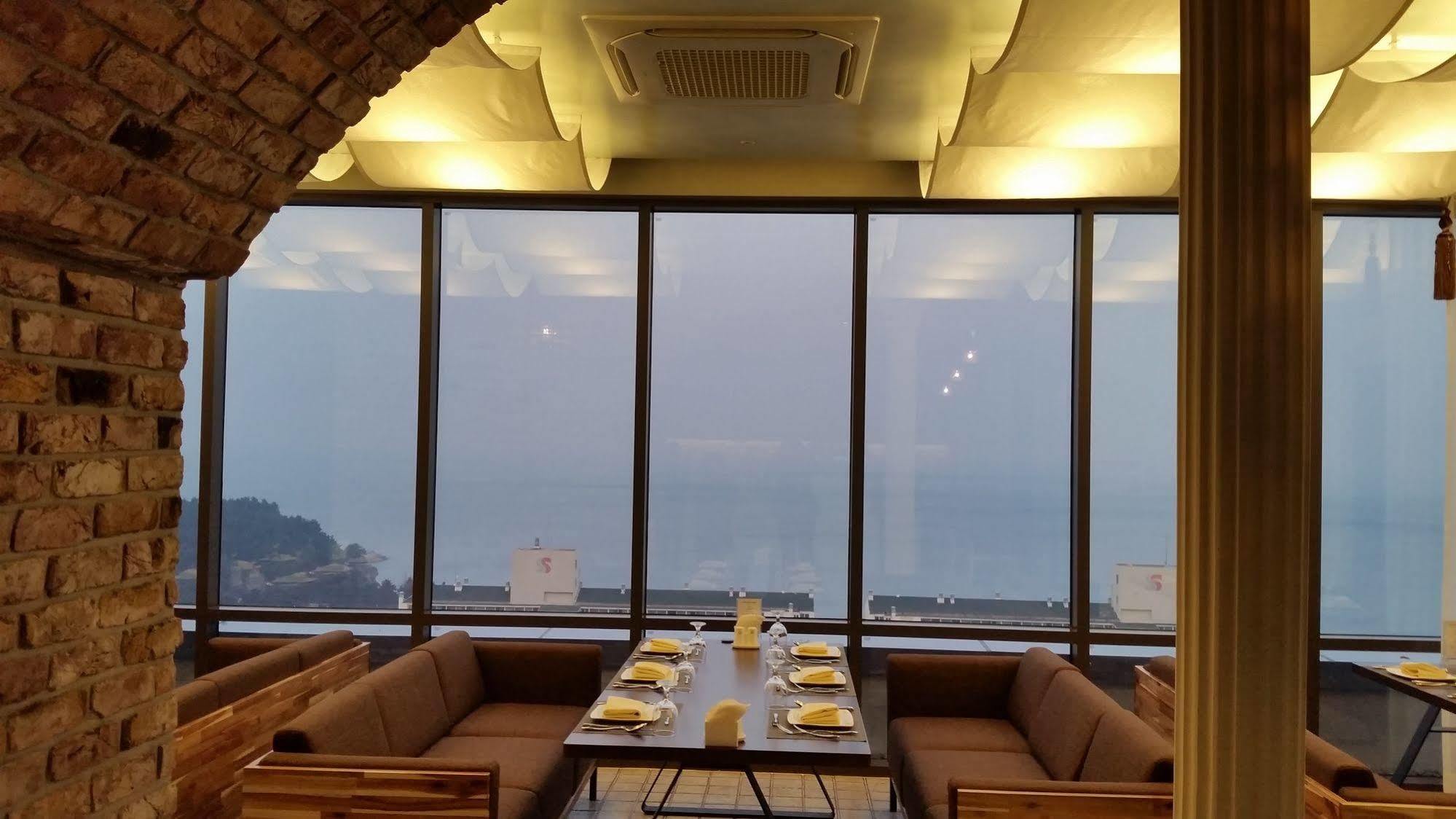 Hyunjin Tourist Hotel Tonghae Luaran gambar